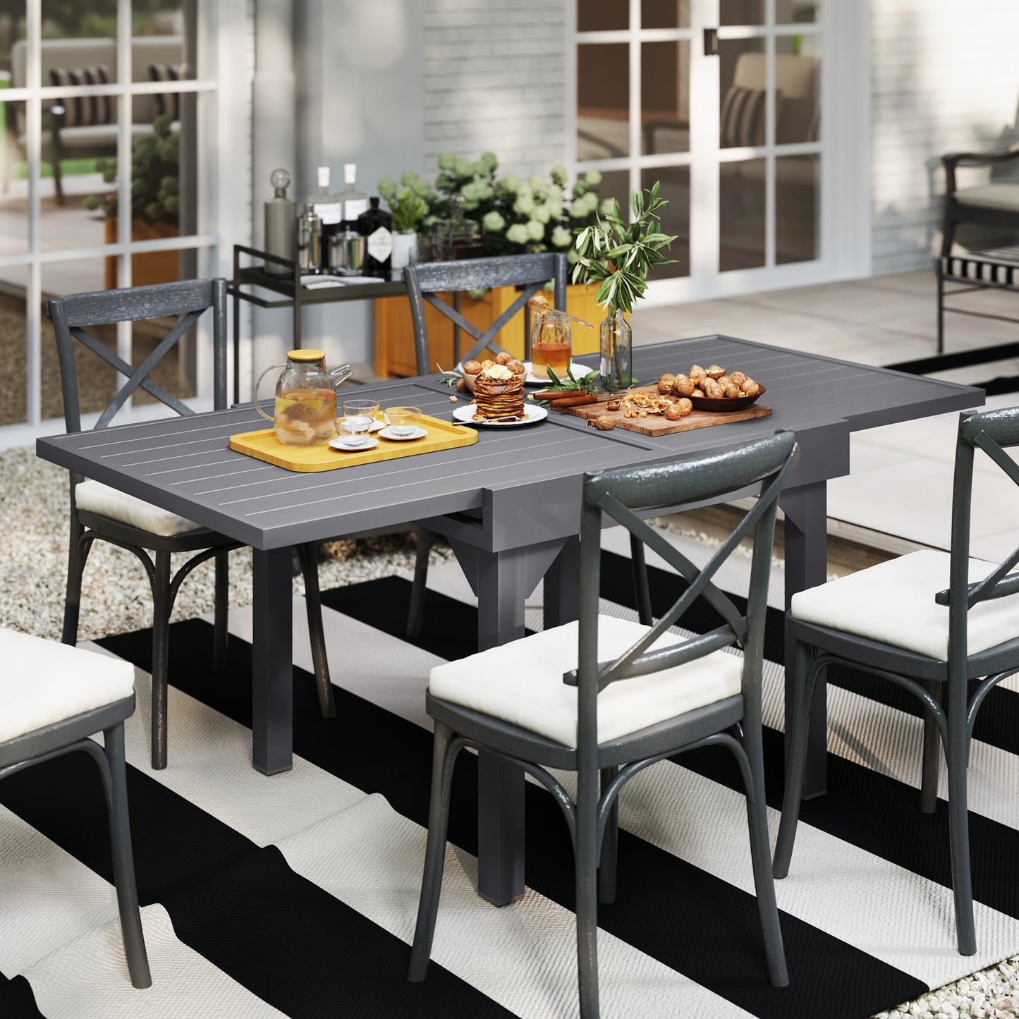 35"-71" Extendable Aluminium Outdoor Dining Table, Slatted Top Patio Table for 4-6 Person, for Garden, Backyard, Grey
