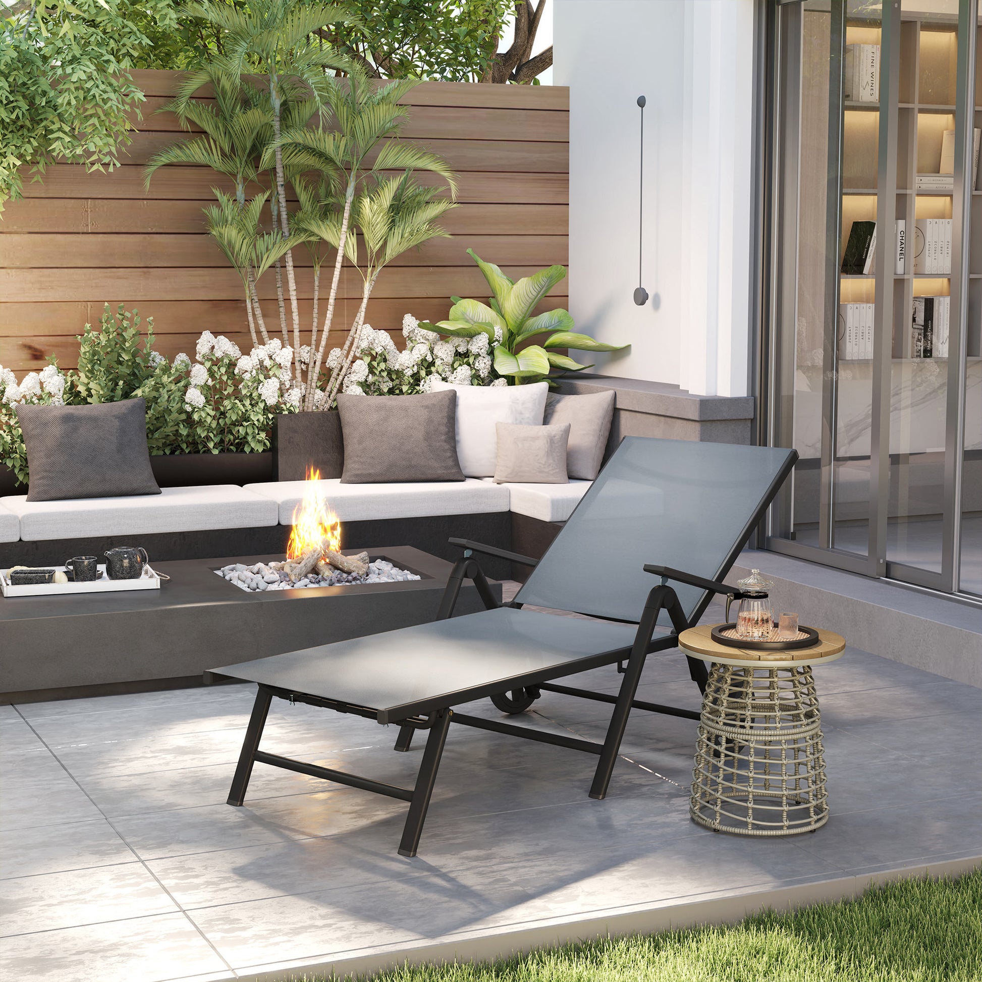 Outdoor Lounge Chair, 5-Level Adjustable Folding Chaise Chair with 2 Wheels for Backyard, Beach, Poolside, Grey