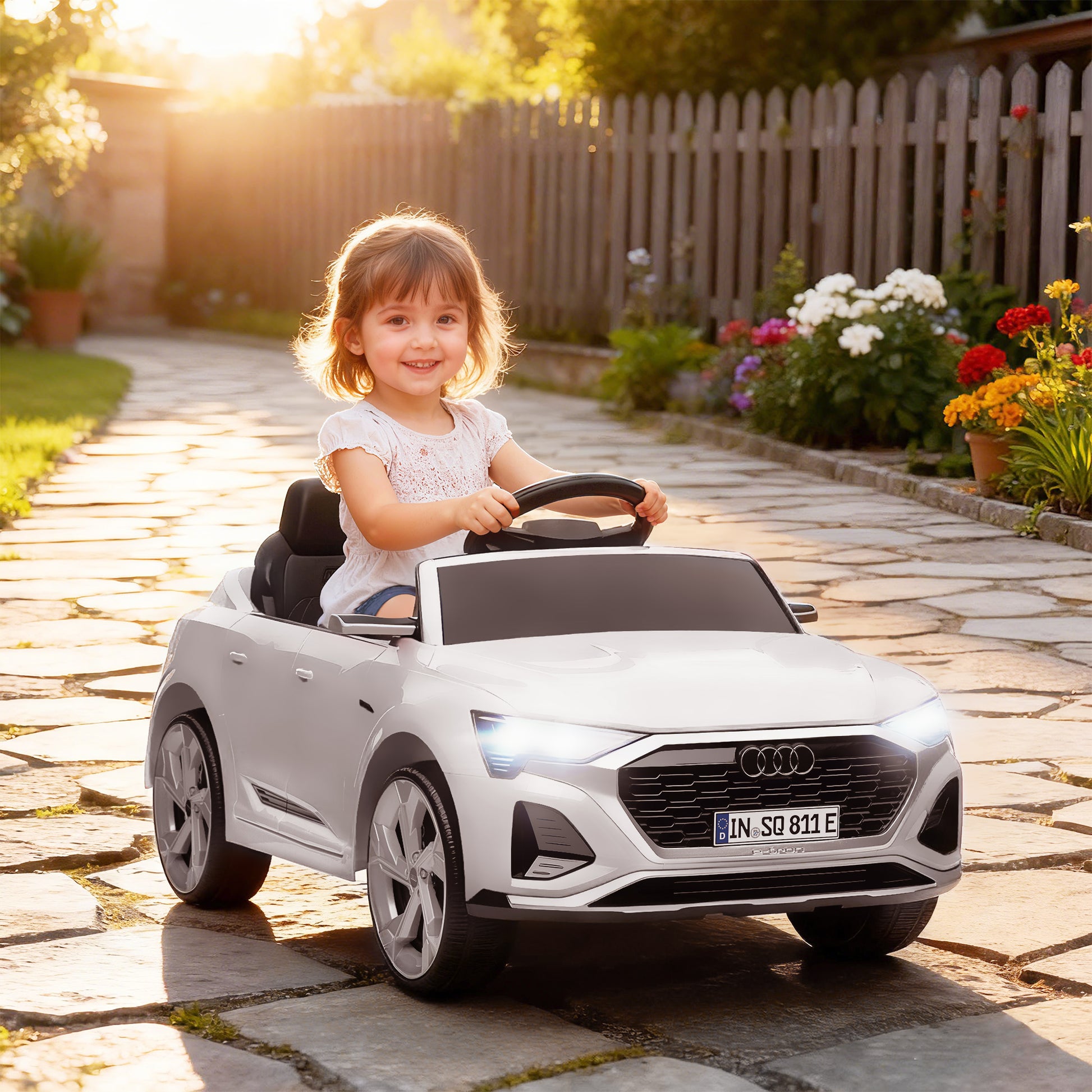 Qaba 12V Battery Powered Kids Electric Car, Audi Q8 etron Sportback Licensed Ride on Car w/ Remote Control, White