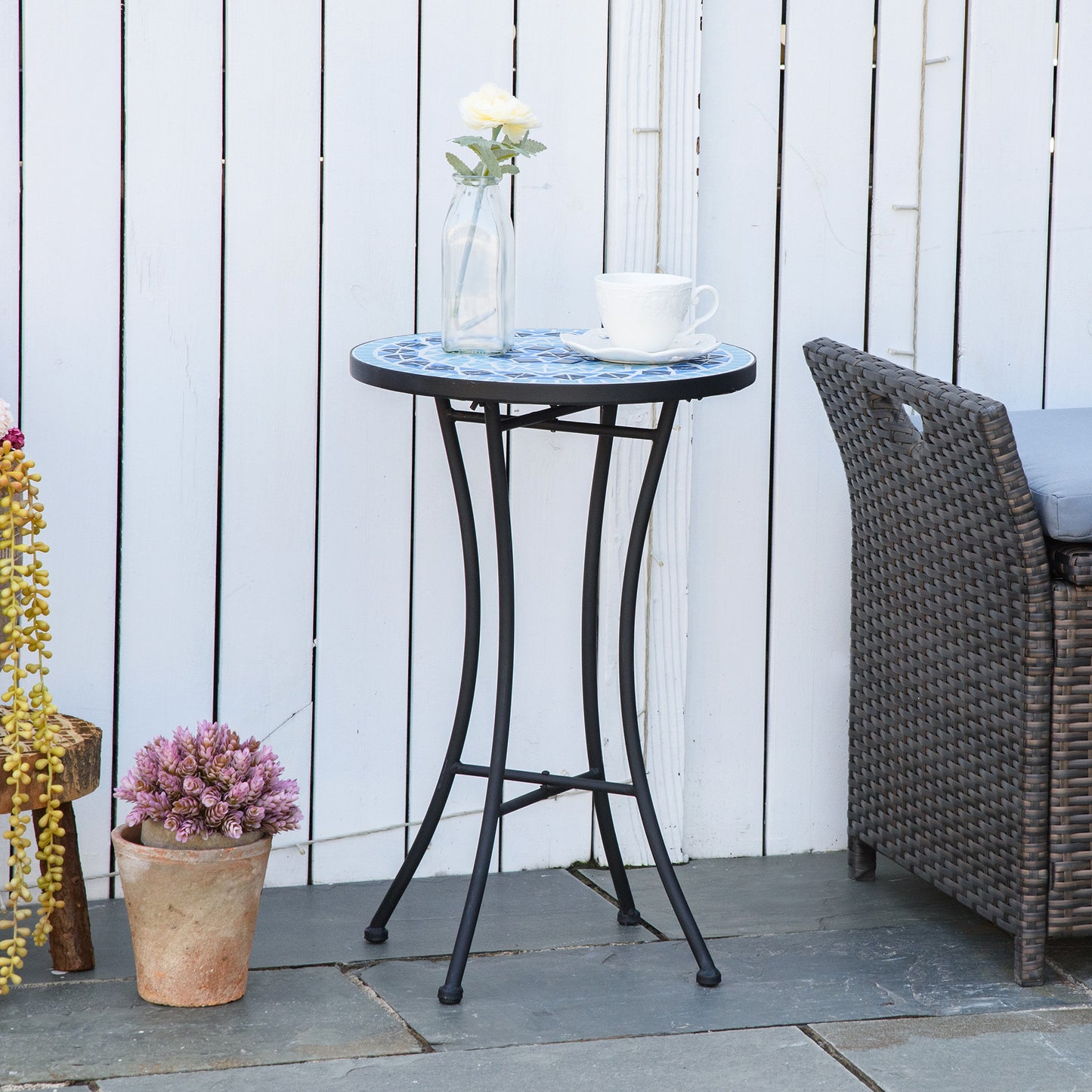 Mosaic Patio Table, Round Coffee Table with Metal Frame, Garden Furniture for Outdoor, Poolside, Blue