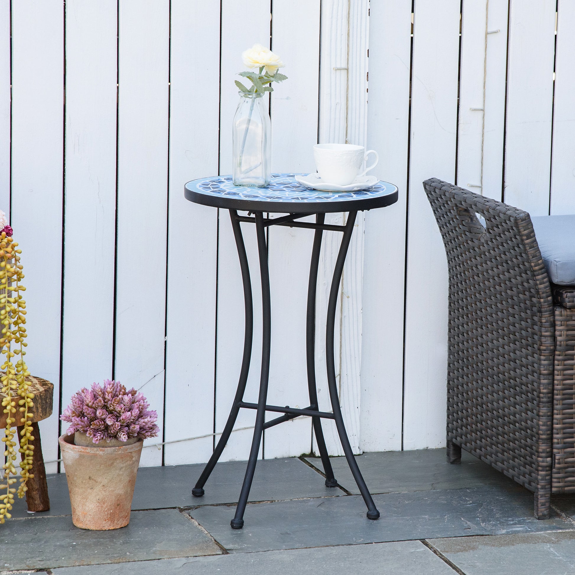 Mosaic Patio Table, Round Coffee Table with Metal Frame, Garden Furniture for Outdoor, Poolside, Blue