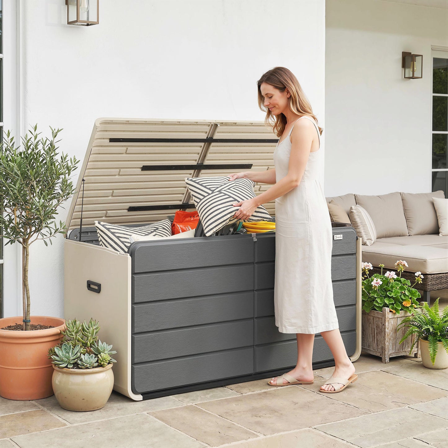 Outdoor Storage Box with Lockable Lid, HDPE Garden Deck Box with Wheels 757 L